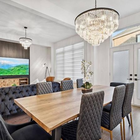 Barrie Luxe, Pool Table 6 Bedroom 6 Ba Custom Design A+ Location Екстер'єр фото